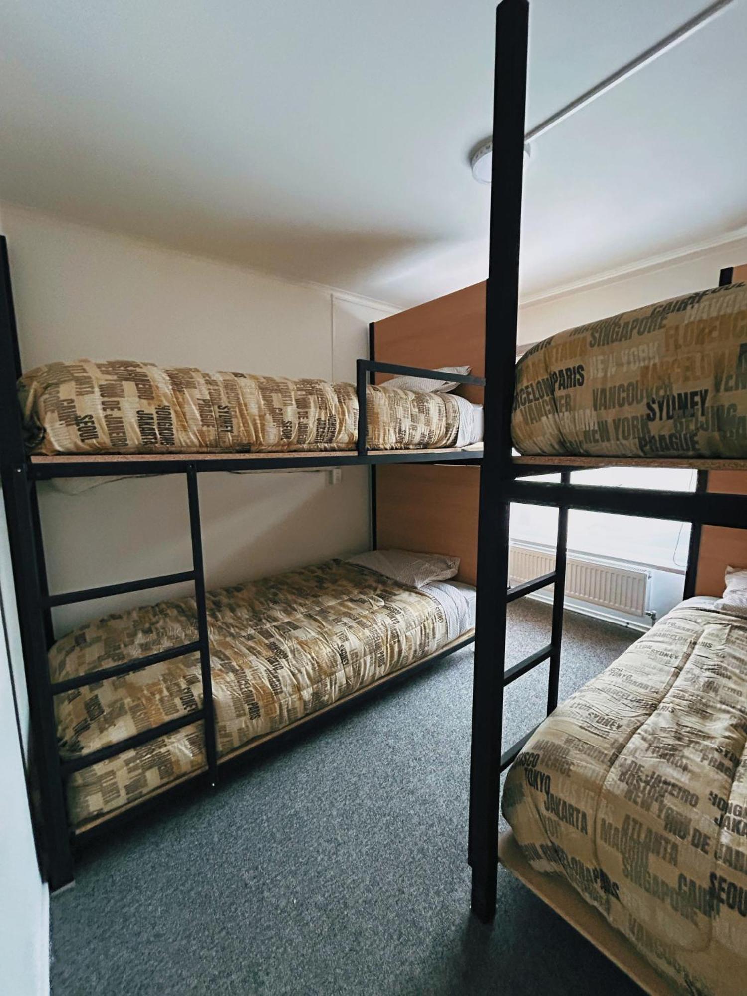 Aldea Del Sur Hostel By Indomito Sur Пунта-Аренас Екстер'єр фото